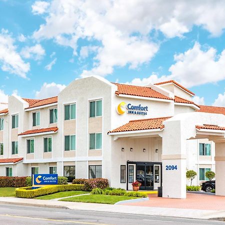 Comfort Inn & Suites Ventura Beach Exterior photo