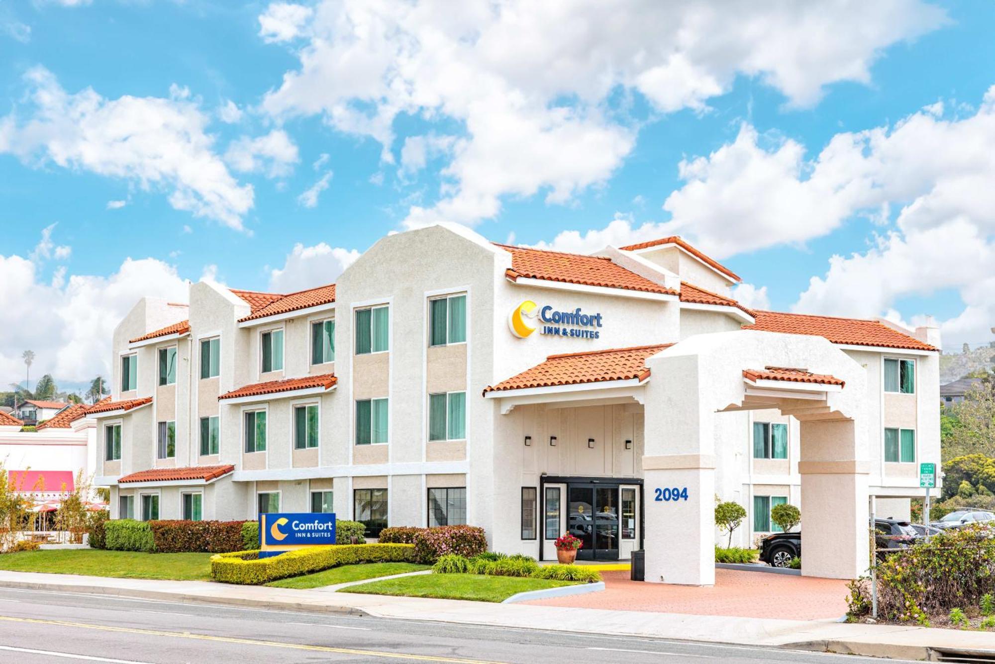 Comfort Inn & Suites Ventura Beach Exterior photo