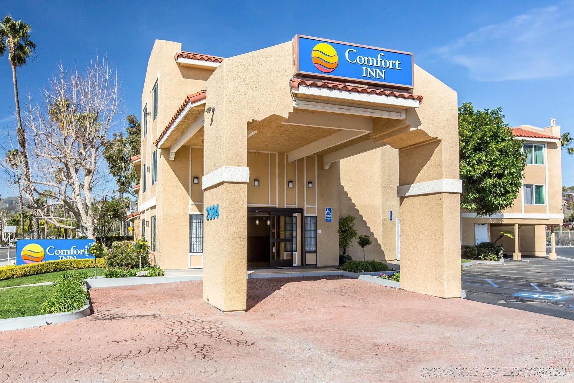 Comfort Inn & Suites Ventura Beach Exterior photo